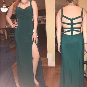 Emerald Prom Dress Size 6 WORN ONCE